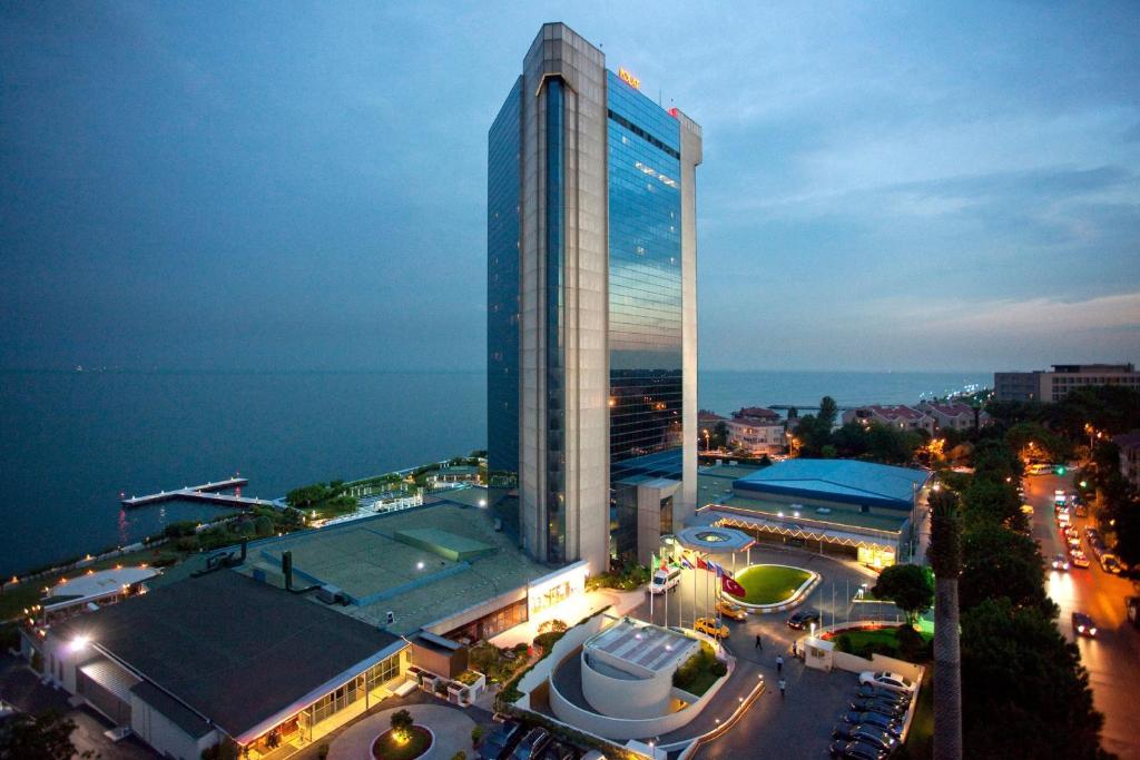 فندق رينيسانس بولات إسطنبول