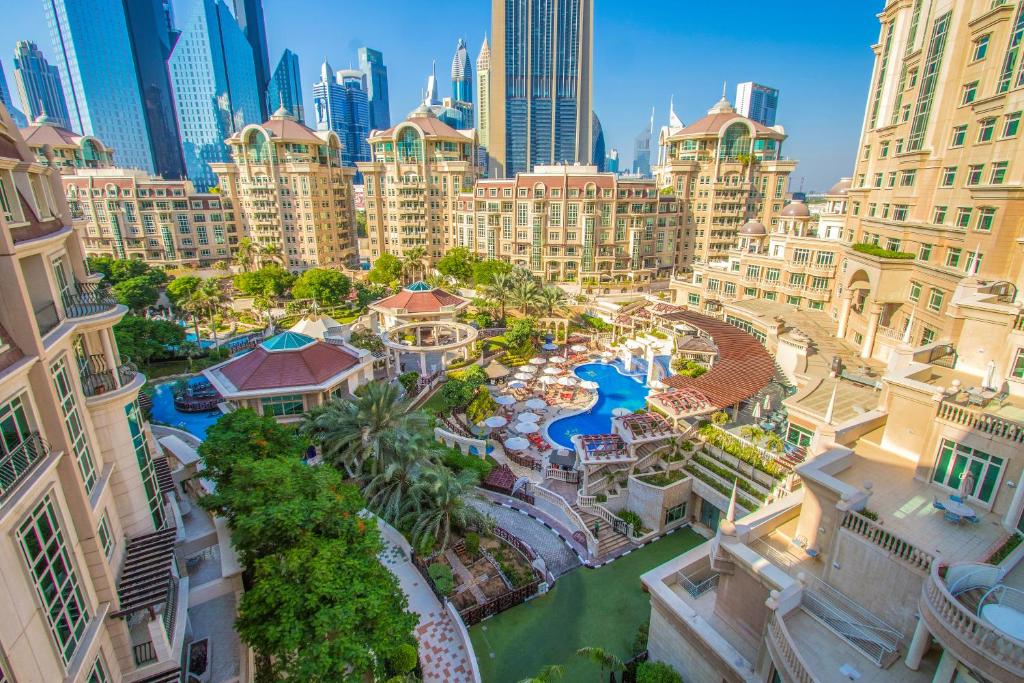 فندق سويس اوتيل المروج دبي