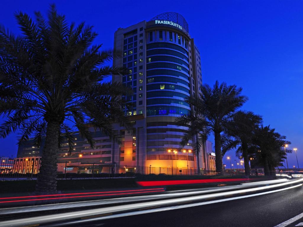 فندق فريزر سويتس سيف البحرين