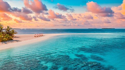 الطقس في المالديف 2025